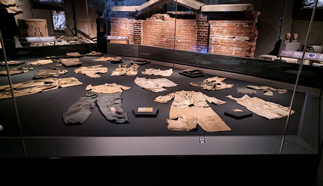 Hiroshima Peace Memorial Museum tour